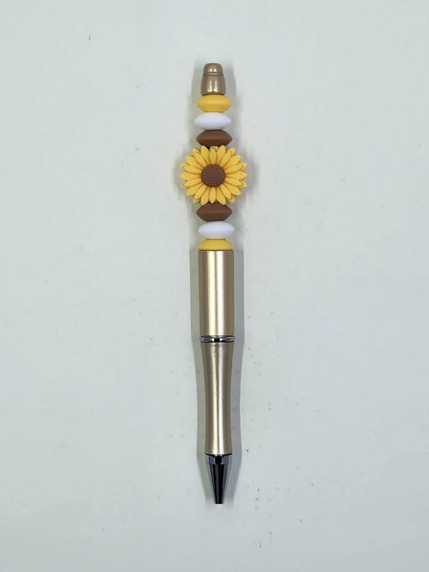Beaded Daisy Pen - Gold Aquarian Designs