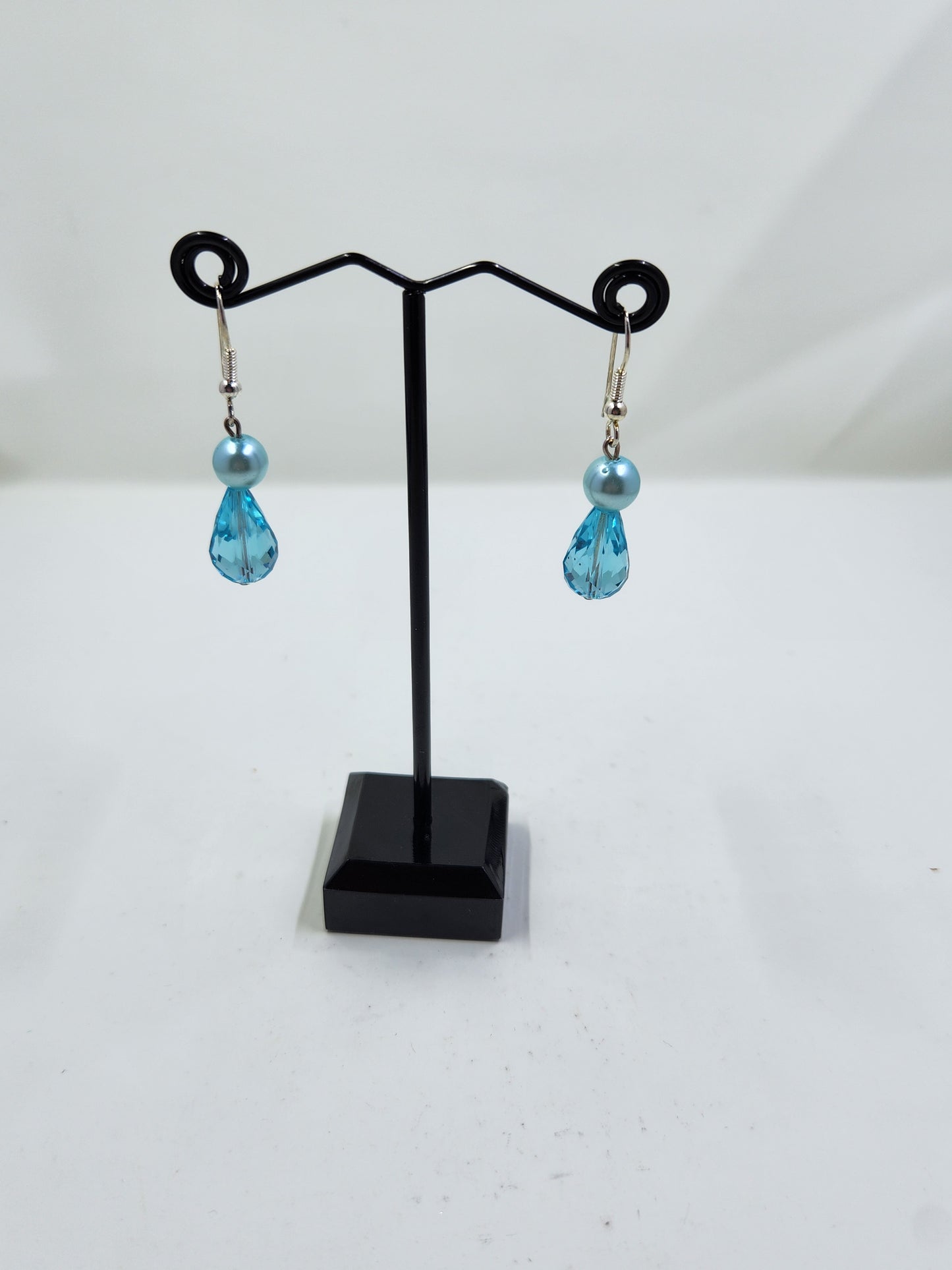 Handmade Light Blue and Sapphire Teardrop Dangle Earrings